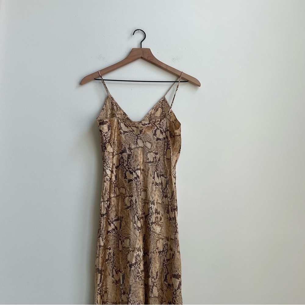 Banana Republic Dreamer 100% Silk Maxi Dress Snake Print Slip Tank Small Luxury - Picture 13 of 16